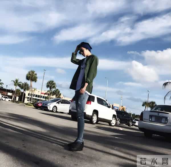 看了家世才明白，为何华晨宇年纪轻轻就身价过亿，掌控5家公司