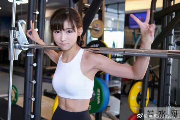 TVB离巢女星近况曝光!嫁人后依旧少女感满满,与老公生育有分歧