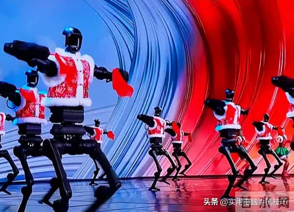 2026年央视马年春晚定档,看过拟邀名单,网友:连厕所都不敢去了