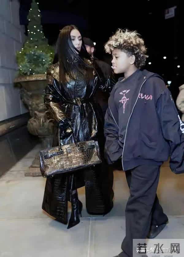 金卡戴珊都服气，坎爷的遗传基因太强大了！