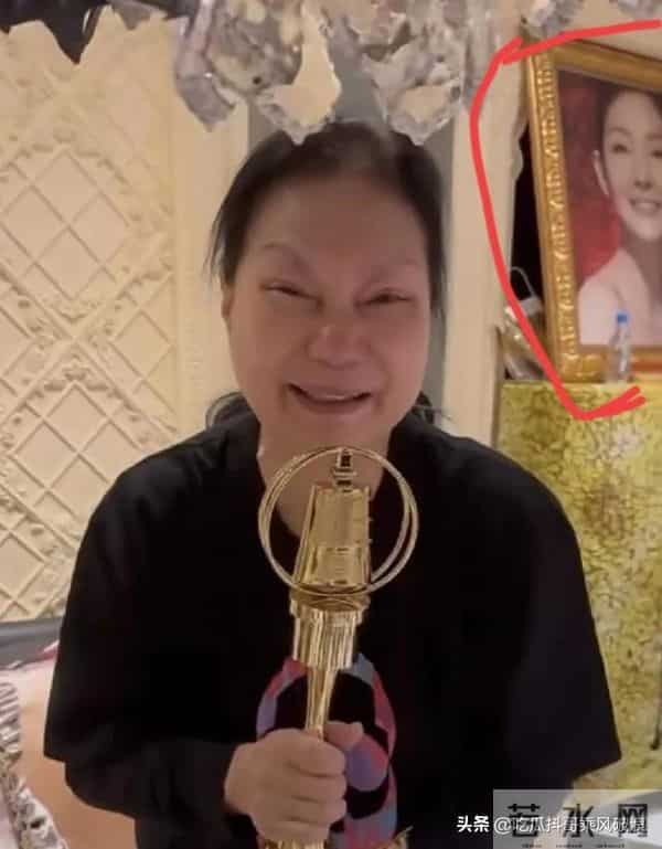 同一天！马筱梅挺孕肚参加五周年庆典，小S和姊妹、S妈相拥而泣