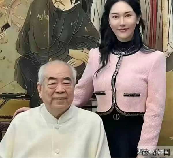 87岁范曾:“失联”三个月后官宣喜得爱子,要与亲生女儿断绝关系