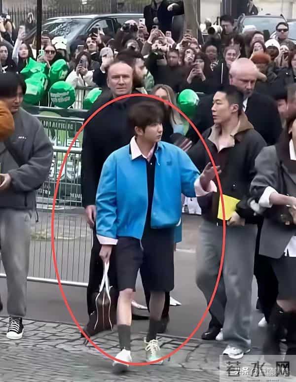 不合影不知道，一合影全露馅！原来这些明星都是潜藏的“小土豆”