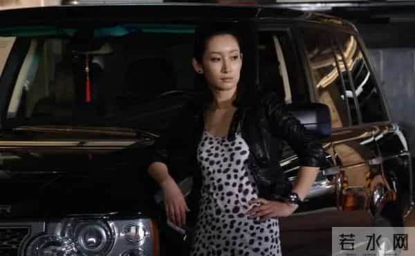 风水轮流转！曾被李湘“横刀夺爱”的秦海璐，如今活成了人生赢家