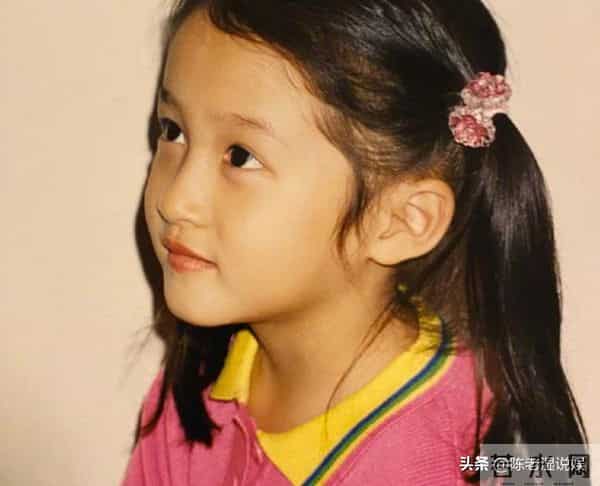 万万没想到，关晓彤因一句话让自己“颜面尽失”，鹿晗这次躺赢了