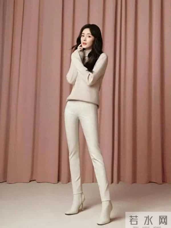 杨幂紧身裤，身材太好了
