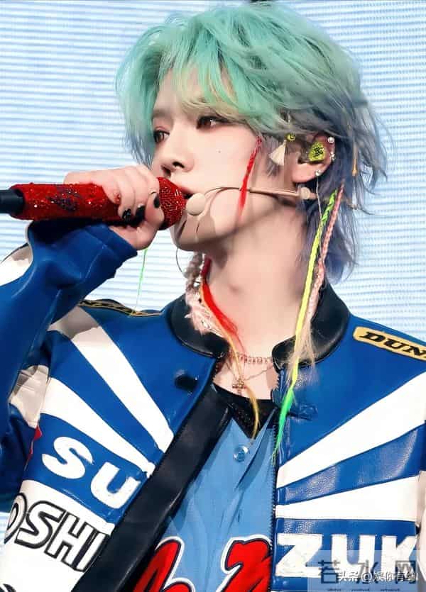 鹿晗"深夜买醉"1年后,再看关晓彤的处境,杨幂的话终于有人信了