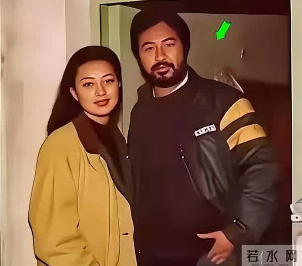 "牡丹花下死，做鬼也风流"，74岁张纪中终是为娶娇妻付出了代价