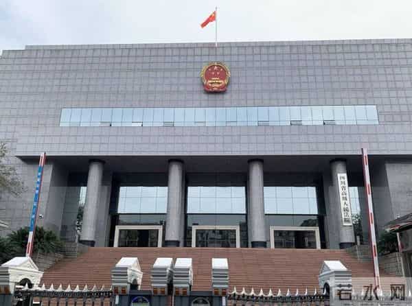 母亲去世时，刘晓庆却在外地走穴！她遭网友诟病