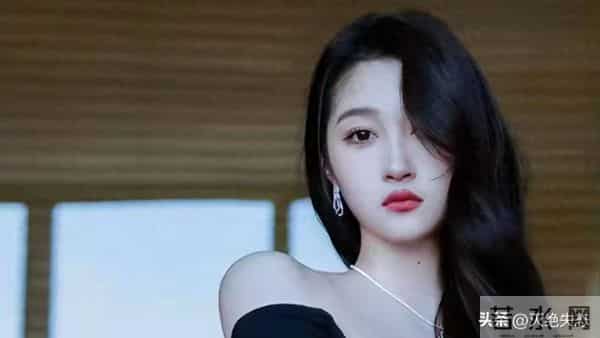 鹿晗也没想到,关晓彤仅凭这个一举动,就实现了口碑暴跌!