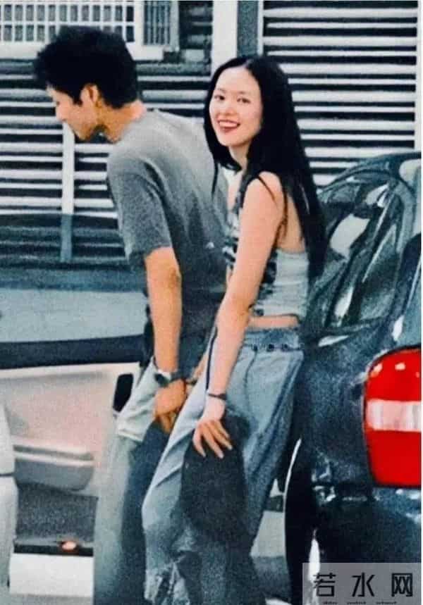 章子怡等了25年，李安终于抱了她，满身野心的女孩终于活成大女主