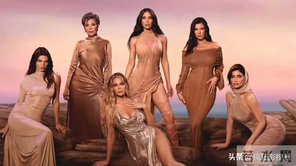 打破分手传言,甜茶高调秀恩爱,好莱坞名媛凯莉詹娜终于得手