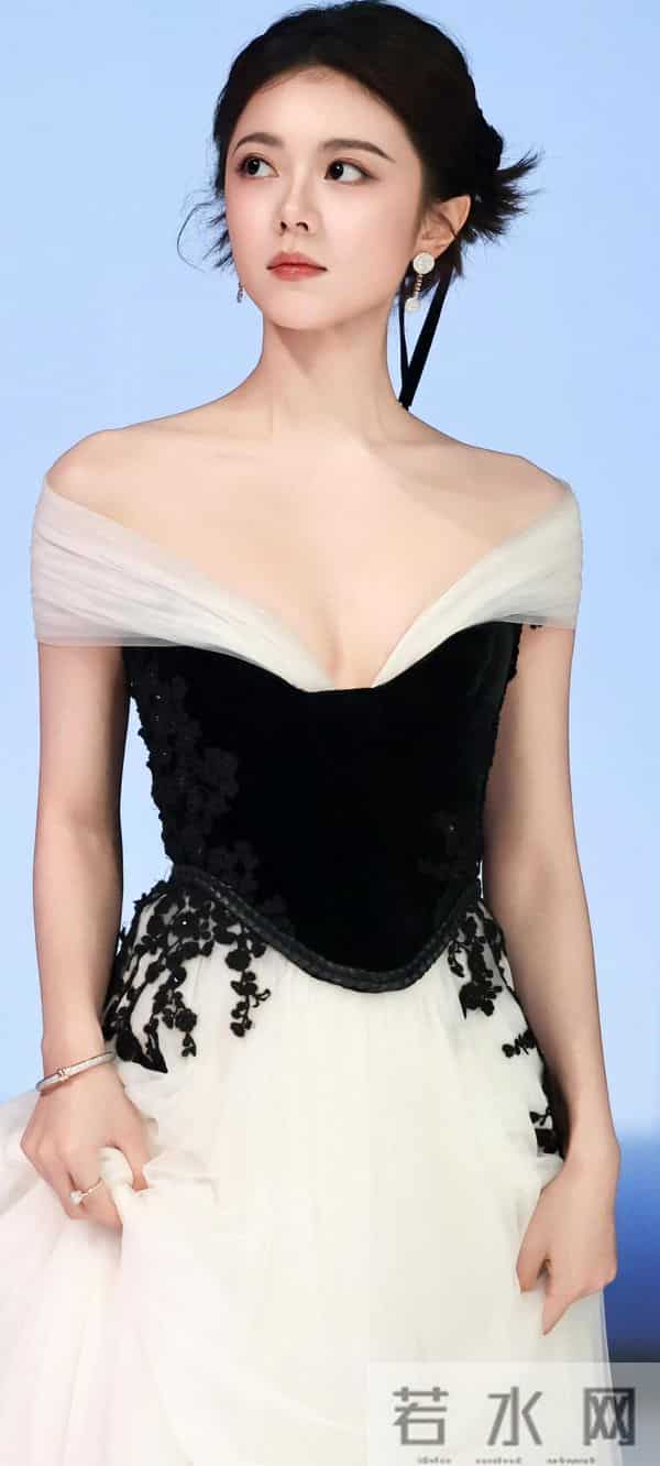 赵今麦，这波蜕变太美了！