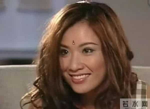 前亚姐回港照顾丧妻父亲!曝因习惯不同难适应,经历坎坷曾遭侵犯