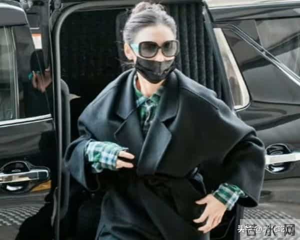 张柏芝出庭神图!45岁的她依然光彩照人,看来心态已经调整好!