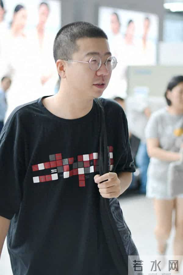 李诞自曝“我连公司都没有了”?内娱梗王把失业过成脱口秀现场