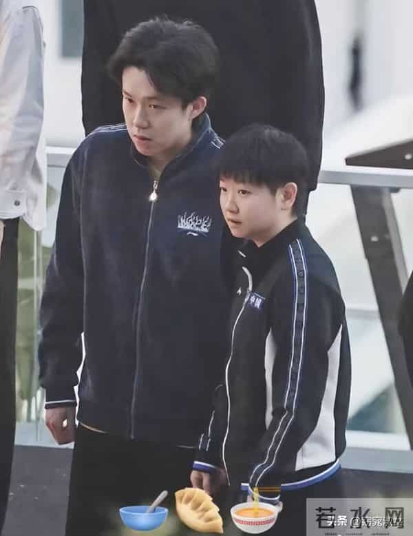 莎莎和大头站一块真的很般配,我敢打赌没人不想他们在一起的吧?