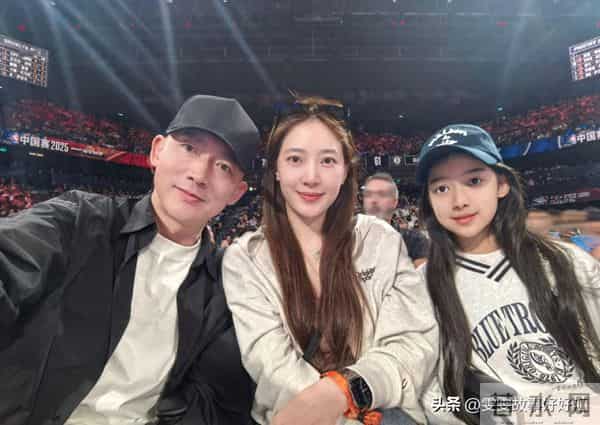 聂远庆祝女儿新戏，担心的事发生，骂声一片 走上前女友黄奕的老路