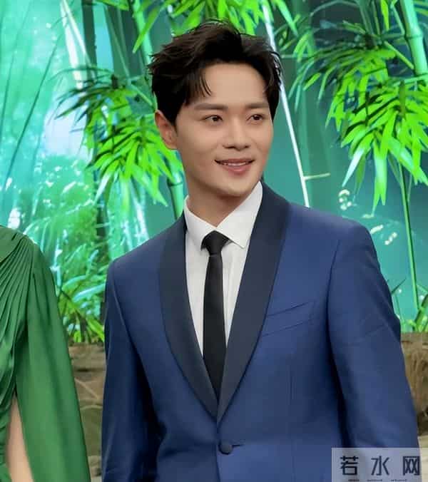 分手6年后，蓝盈莹高调官宣喜讯，早已成为曹骏高攀不起的存在