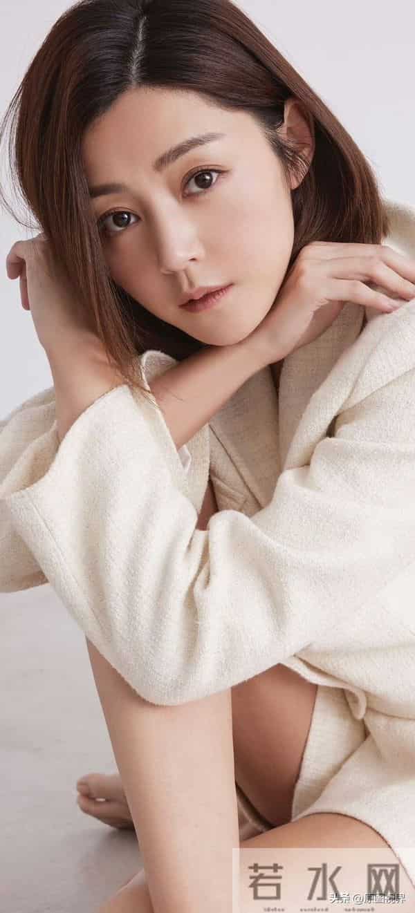 红气养人——卫诗雅时尚写真大图