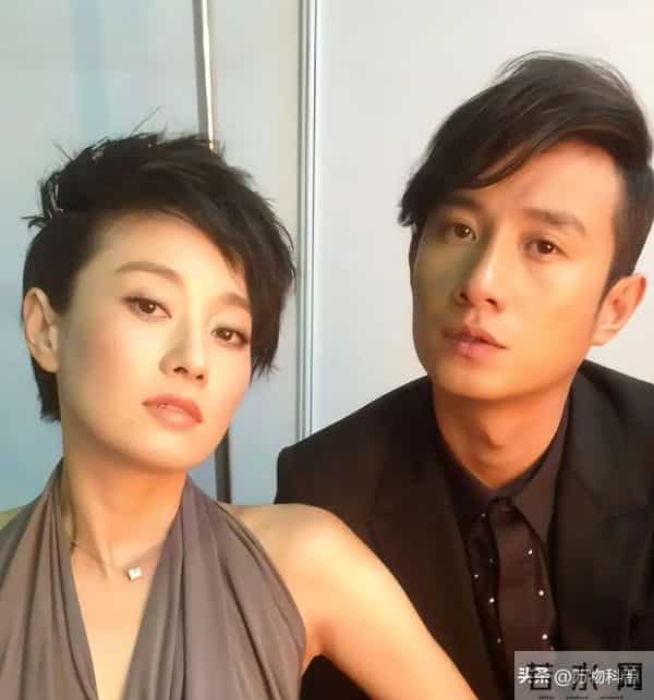 马伊琍参加上戏80周年校庆,文章话剧演出,腰伤复发