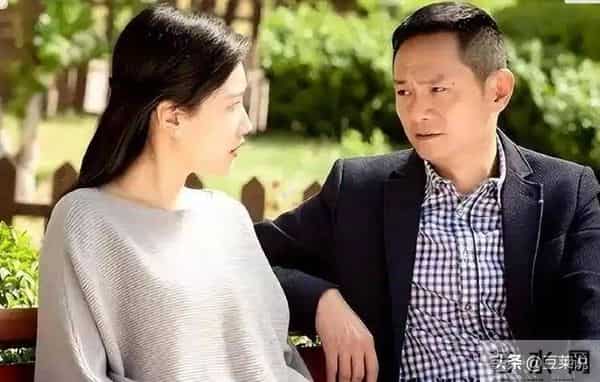 16年前，曾在爱妻葬礼上哭到昏厥，永不再娶的果靖霖，如今怎样了