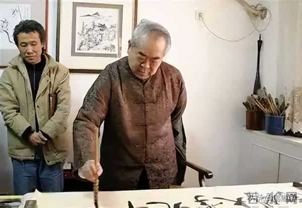 摊牌了？范曾越扒越有，与女儿断绝关系只是冰山一角，果然不简单