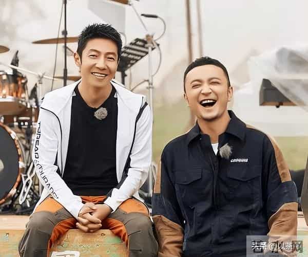 祝贺!42岁尼格买提高调迎喜讯,央媒亲自发文,看来撒贝宁说对了