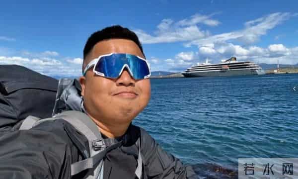 疑似绑匪自曝!网红蓝战非在南非遇绑,当事人竟发文自首求谅解