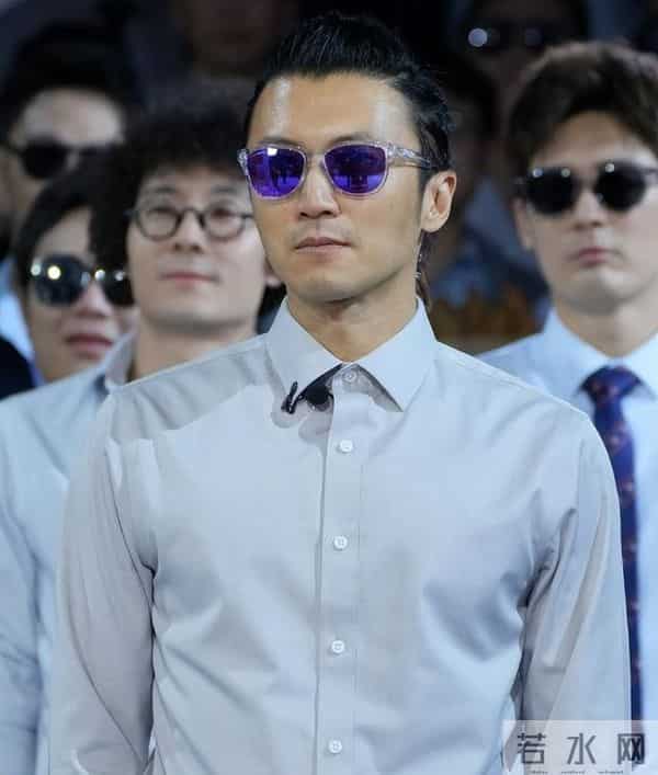 王菲也没想到,自己的现任男友谢霆锋,竟走上了和李亚鹏一样的路