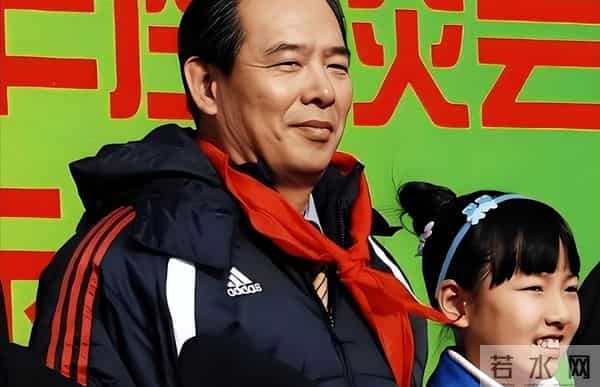 “乒乓教父”蔡振华:这辈子最大幸福,娶个&39;没心没肺&39;的演员老婆