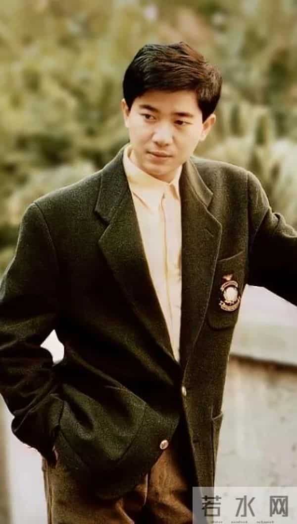 王晶终于坦白！陈百强英年早逝主因不是何超琼，原来我们都被骗了