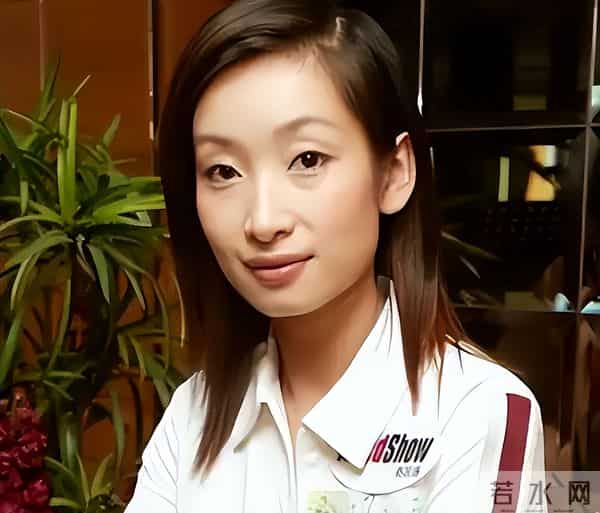 风水轮流转！曾被李湘“横刀夺爱”的秦海璐，如今活成了人生赢家