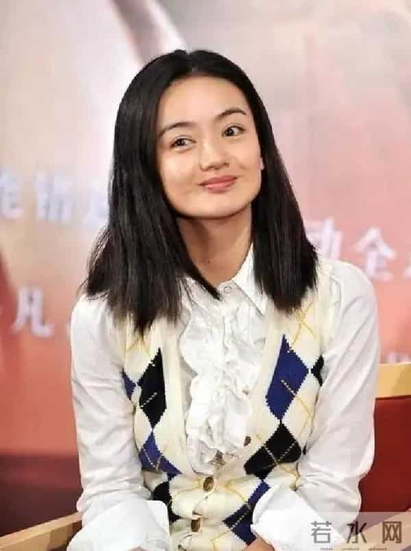 曾是上海知名主持人，辞职下海成百亿富豪，妻子还是大家熟悉的她