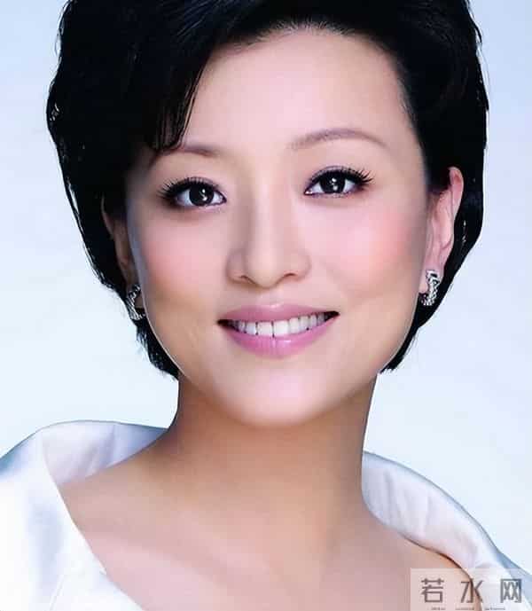 张一兵现状：坚守银行岗位，再婚过普通生活，和前妻杨澜没联系