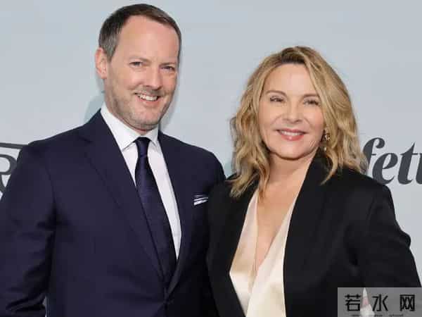 我们最爱的她69岁四婚嫁小14岁帅哥,活得爽全因这句顶级信条