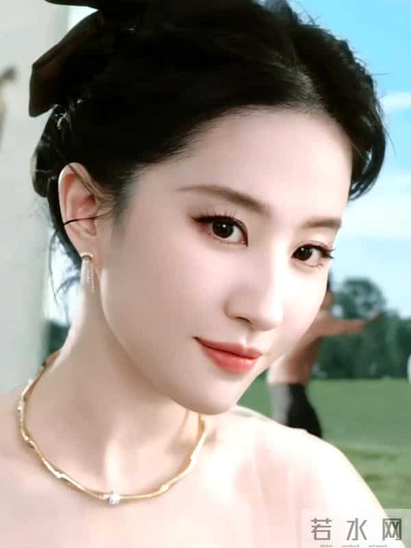 刘亦菲性感代言美图