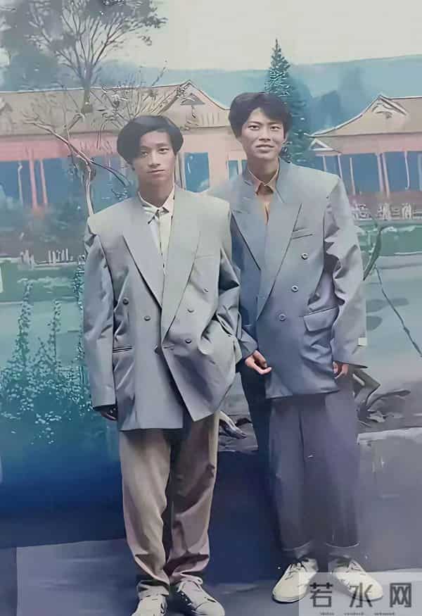 都说怪郭富城!可当时人家郭富城也没显的这么土呀