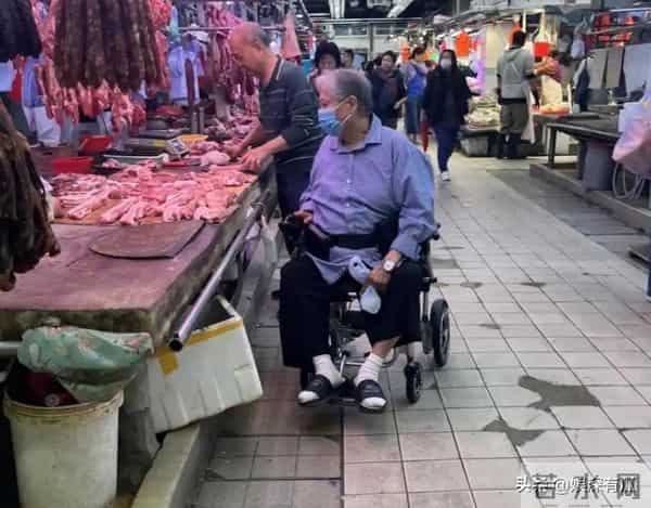 万万没想到,76岁洪金宝状态回春引发猜疑,或将步入李连杰的后尘