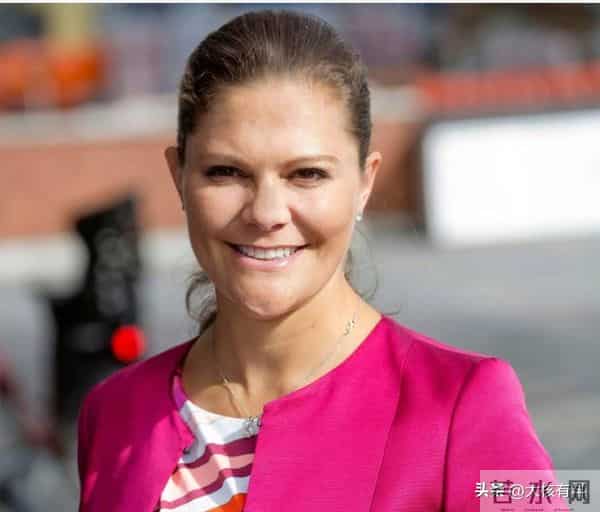 未来瑞典女王遭摄影师侵犯，颜值出众身材好，33岁下嫁健身教练