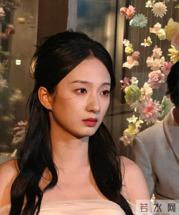 短剧顶配阵容又来了，有翟一莹就算了，梁思伟也在，网友：太强了