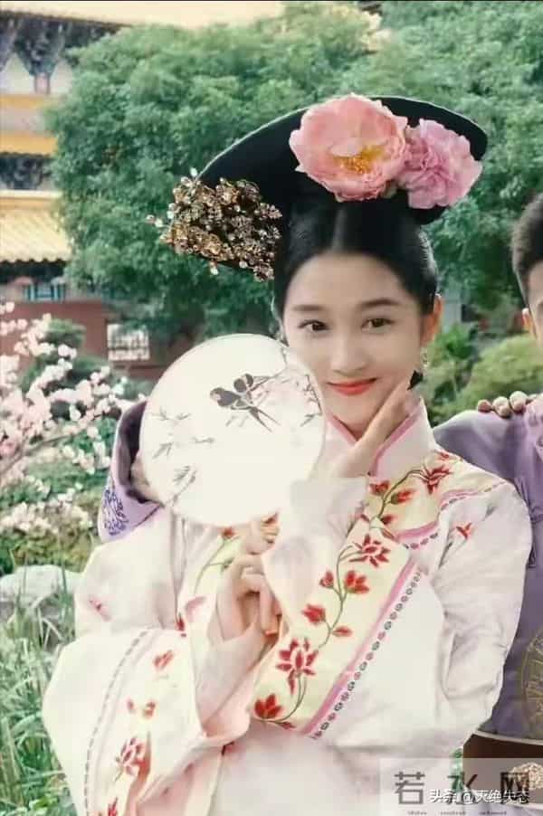 鹿晗也没想到,关晓彤仅凭这个一举动,就实现了口碑暴跌!