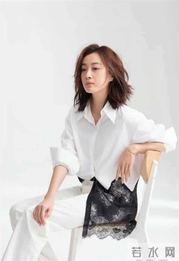 她被赵本山看中，3次上春晚，前任成李小冉老公，41岁仍不婚不育