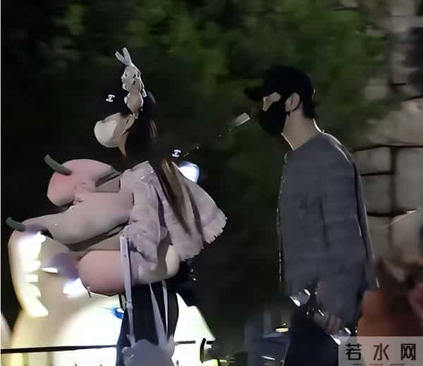 离婚4年后，杨颖被曝出恋情“新瓜”，原来最不体面的是黄晓明！