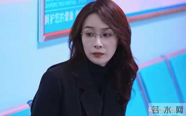 她明明比吴越漂亮，也比曾黎年轻，可于和伟2次合作都没让她火