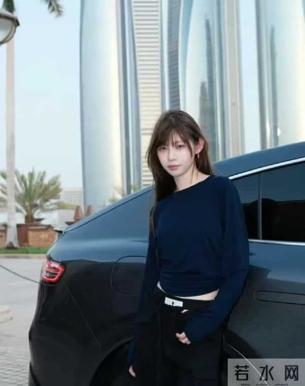 痞幼恋综开老头乐遭群嘲，男嘉宾不识顶流，宾利哥炫富翻车成笑话