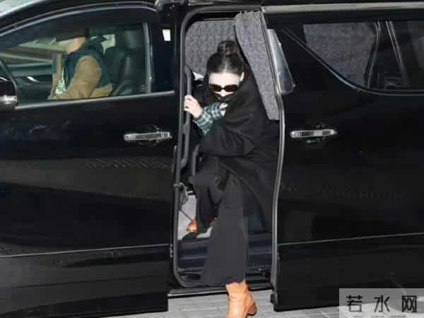 张柏芝出庭照神图来了，五官立体又精致，皮肤白到发光