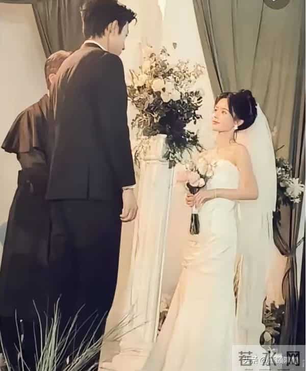 不合影不知道，一合影全露馅！原来这些明星都是潜藏的“小土豆”