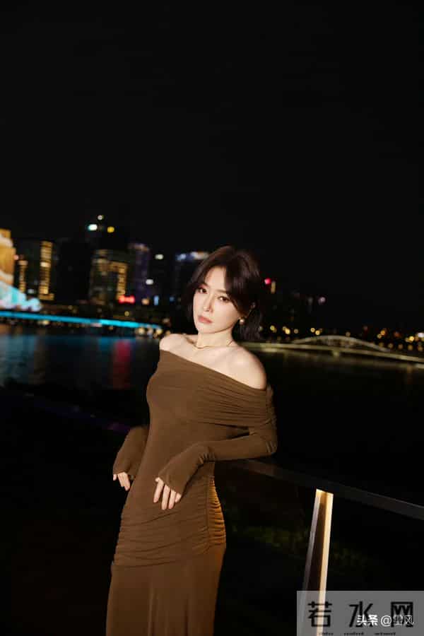 四十四岁秦岚，温柔的雕塑刀