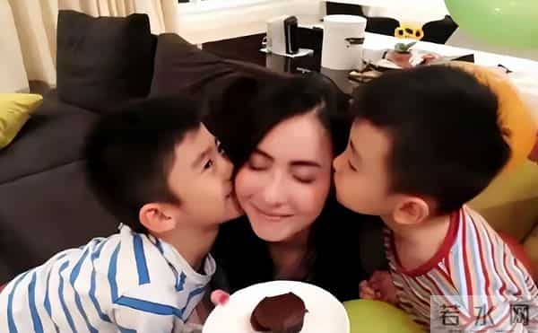 前经纪人撕破脸告状，本想把张柏芝拉下水，结果自己老底被揭穿